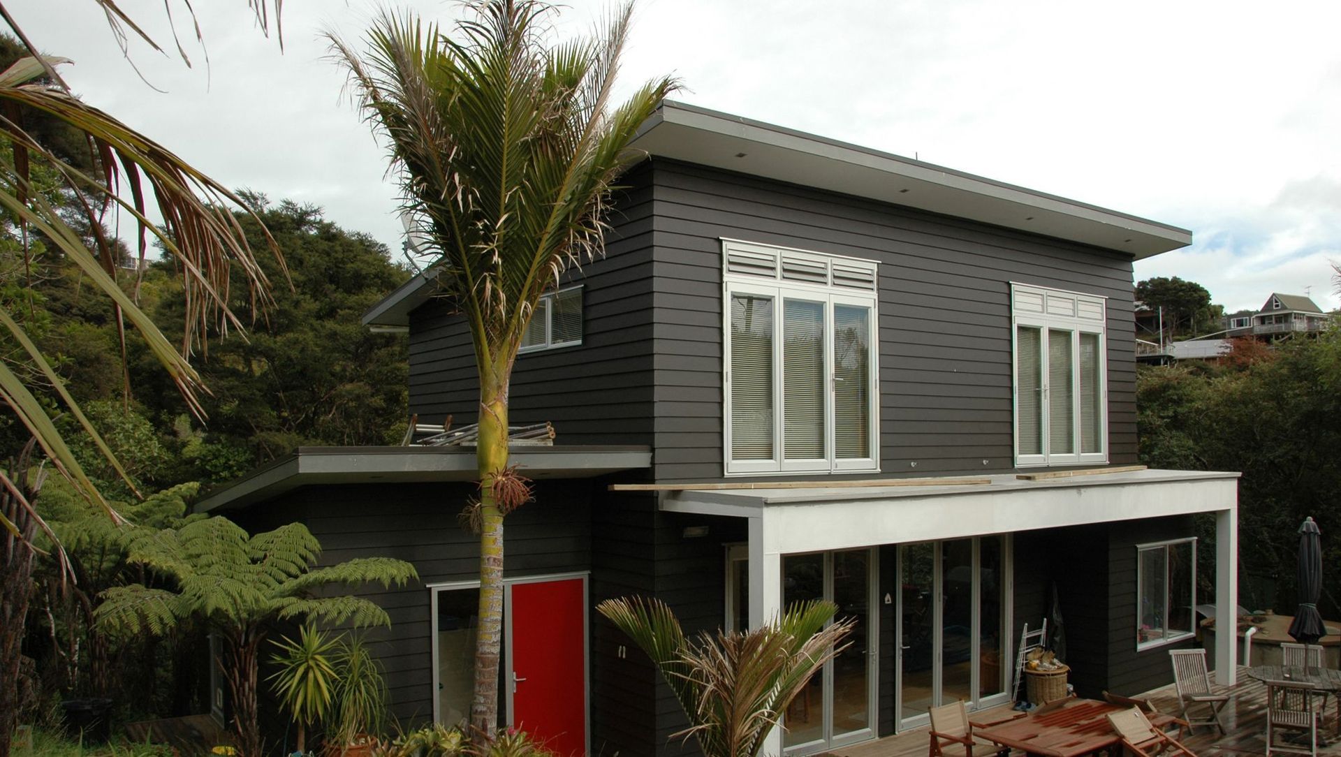 Victoria Road Home banner