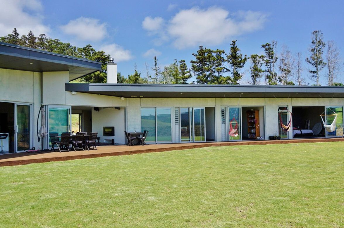 Viv Davie-Martin Drive