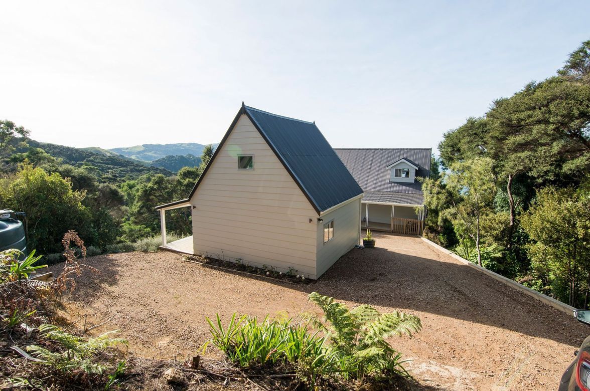 Waiheke Cottage
