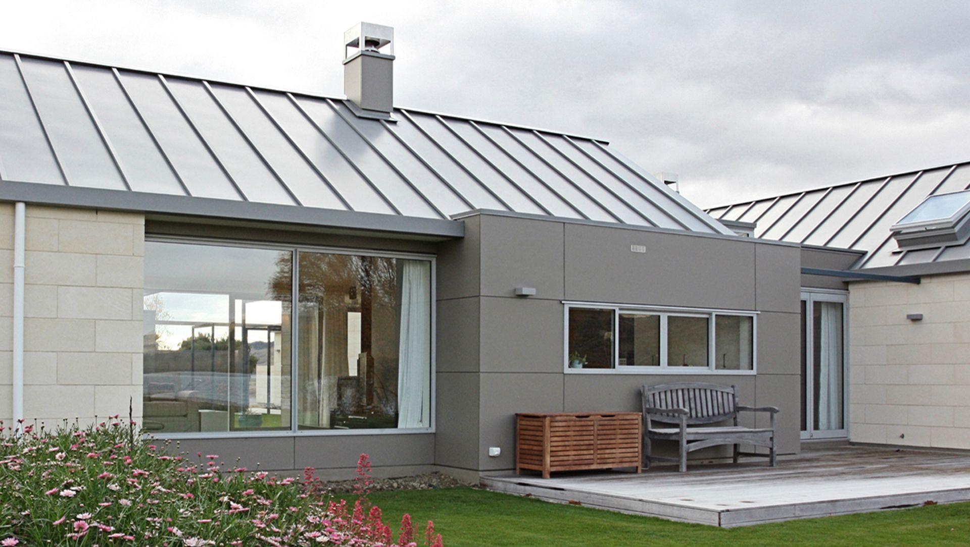 Wakefield Bay banner