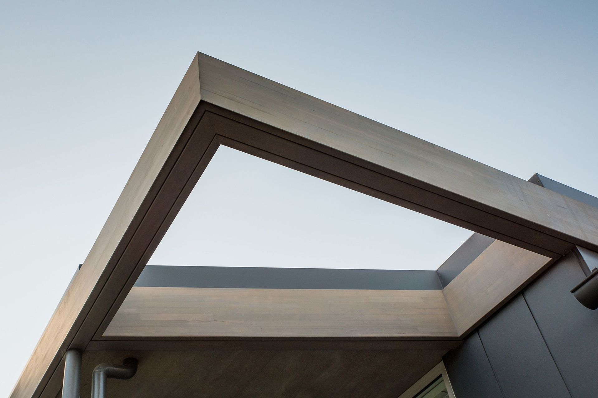 Photo by Simon Larkin