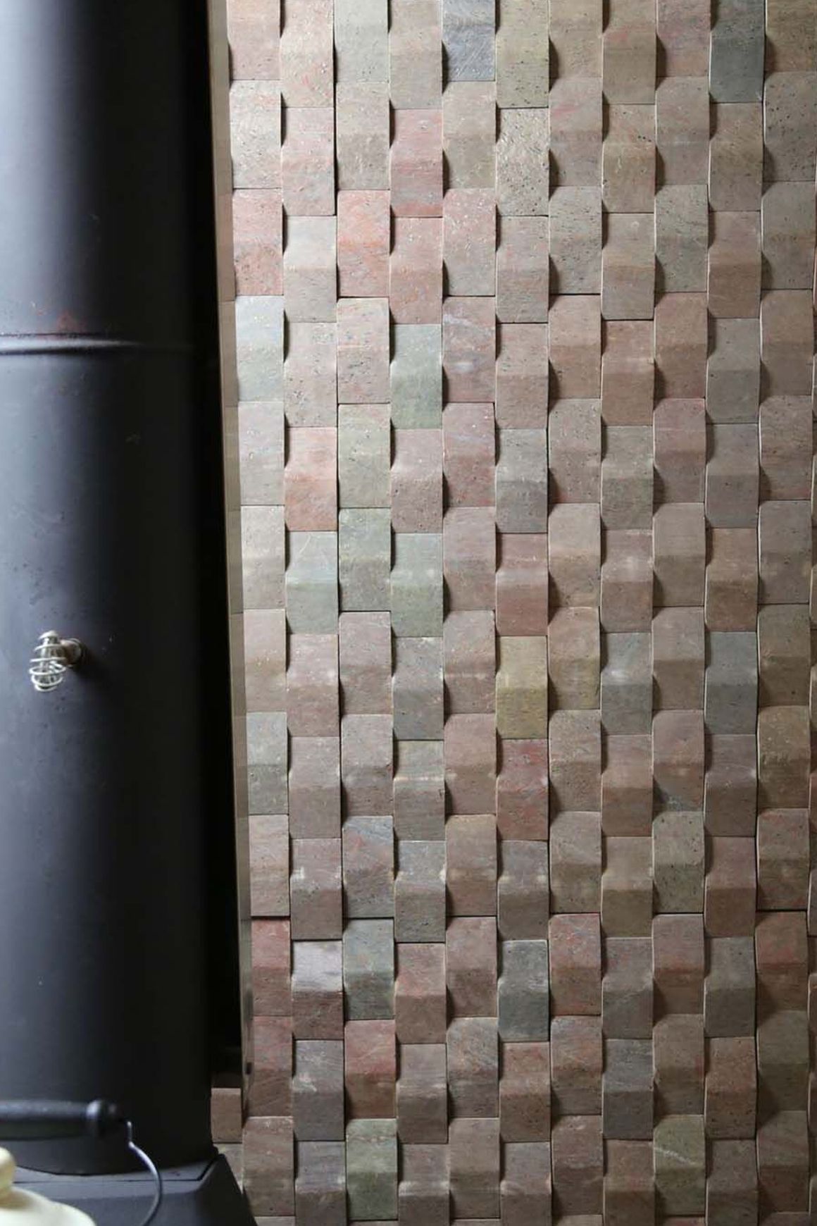 Wave Interlocking Tile