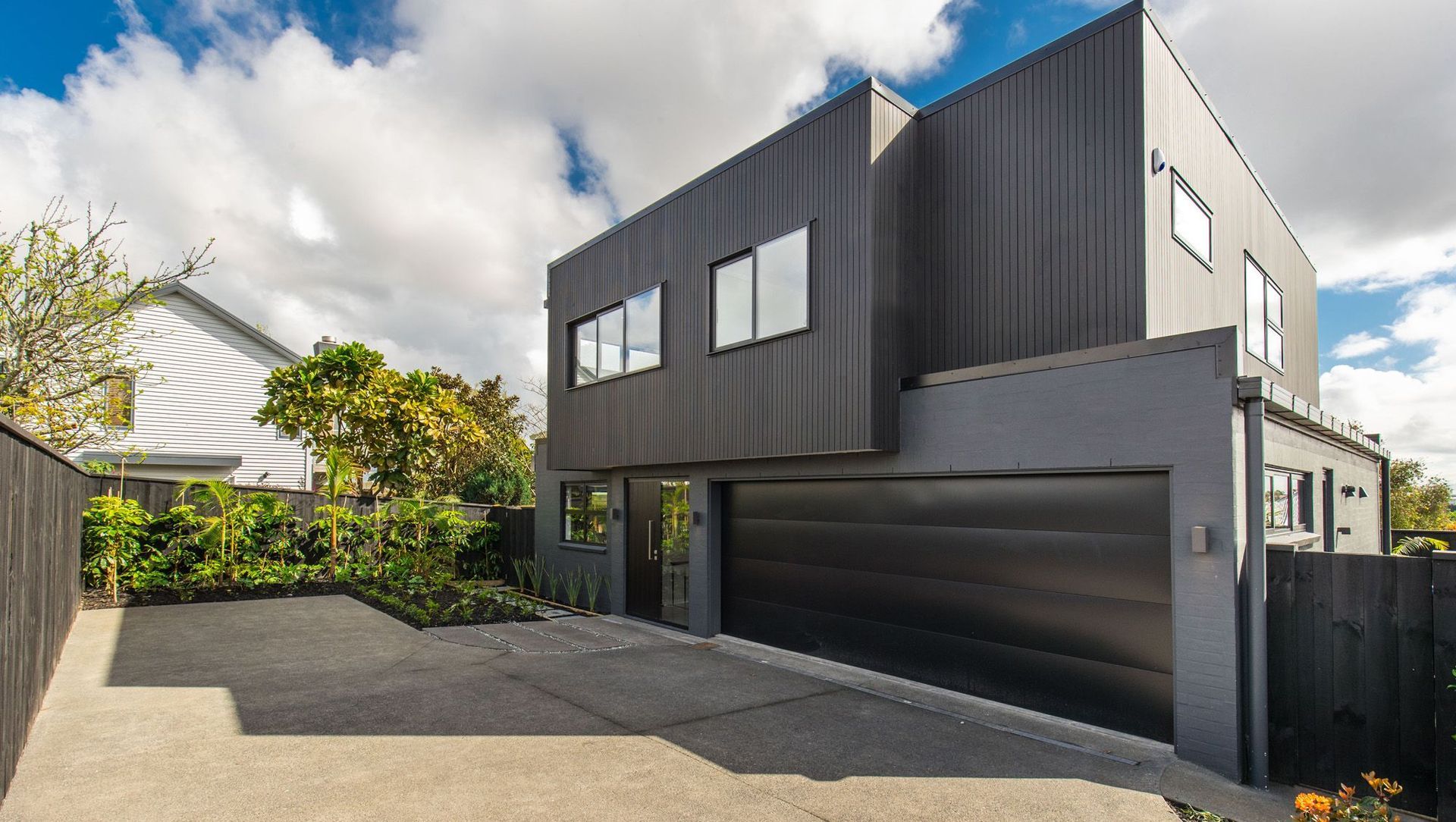 Western Springs Home banner