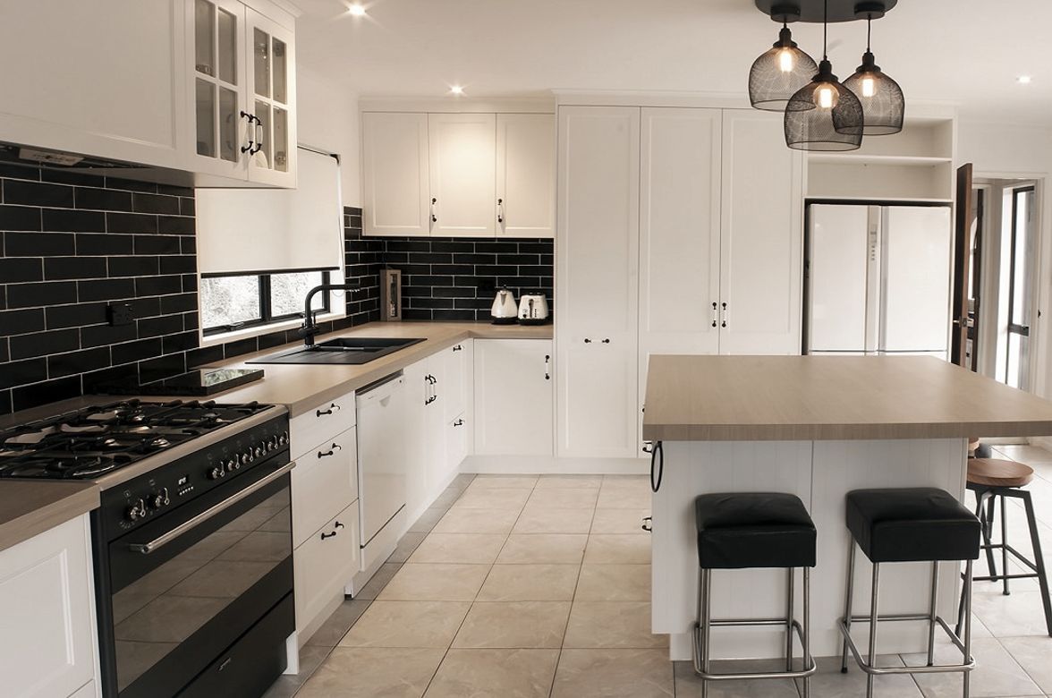 Whakamarama Kitchen II