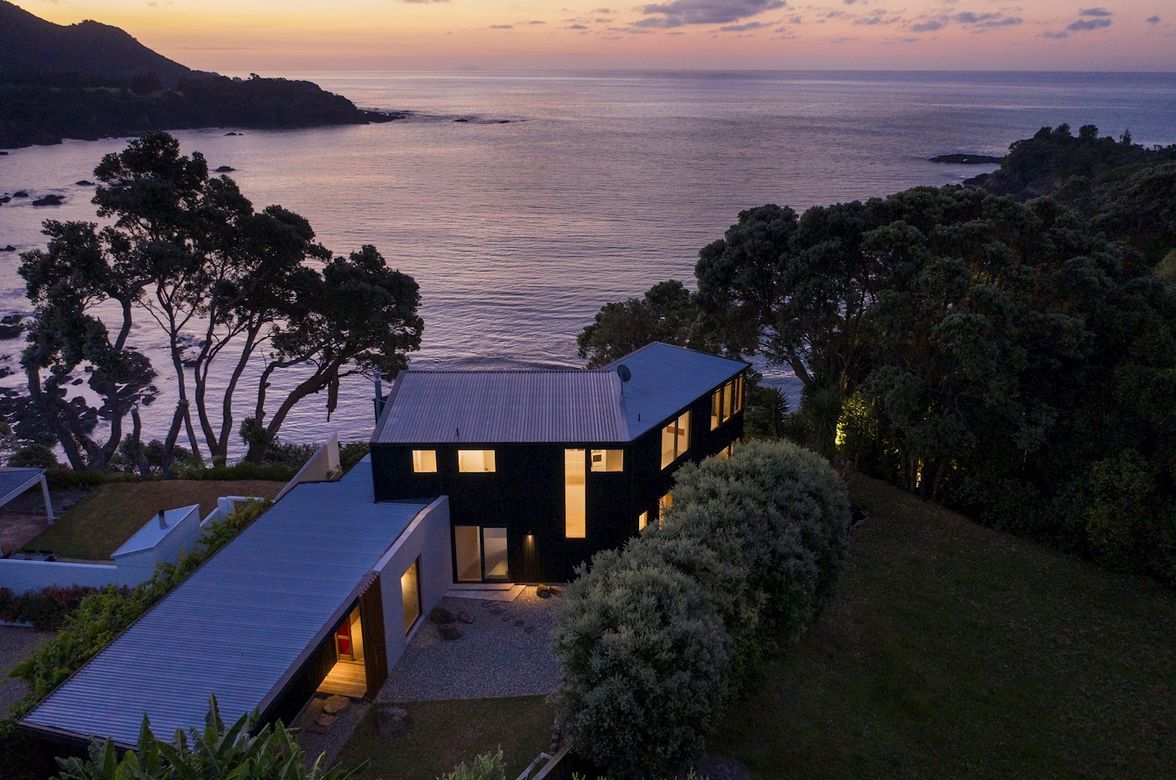 Whanarua Bay House