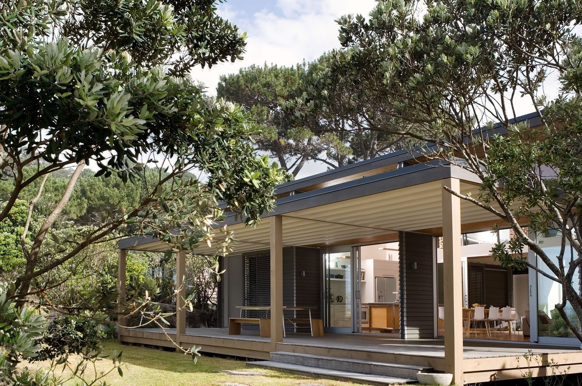 Whangapoua Bach
