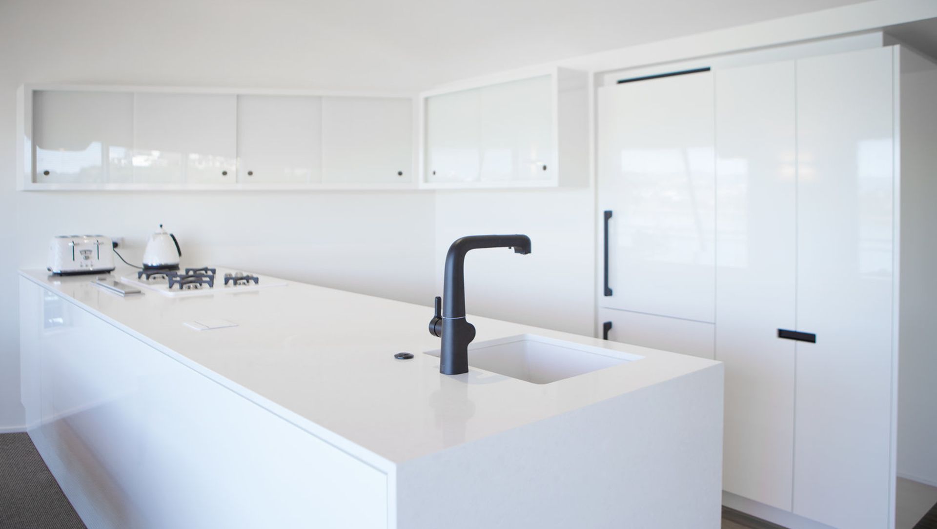 A White Kitchen Design banner