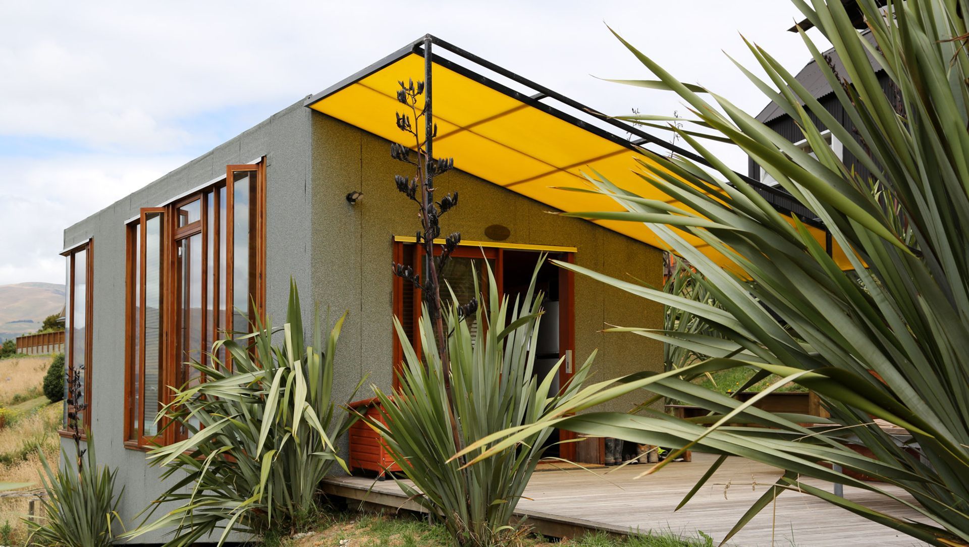 Working Man's Cottage banner