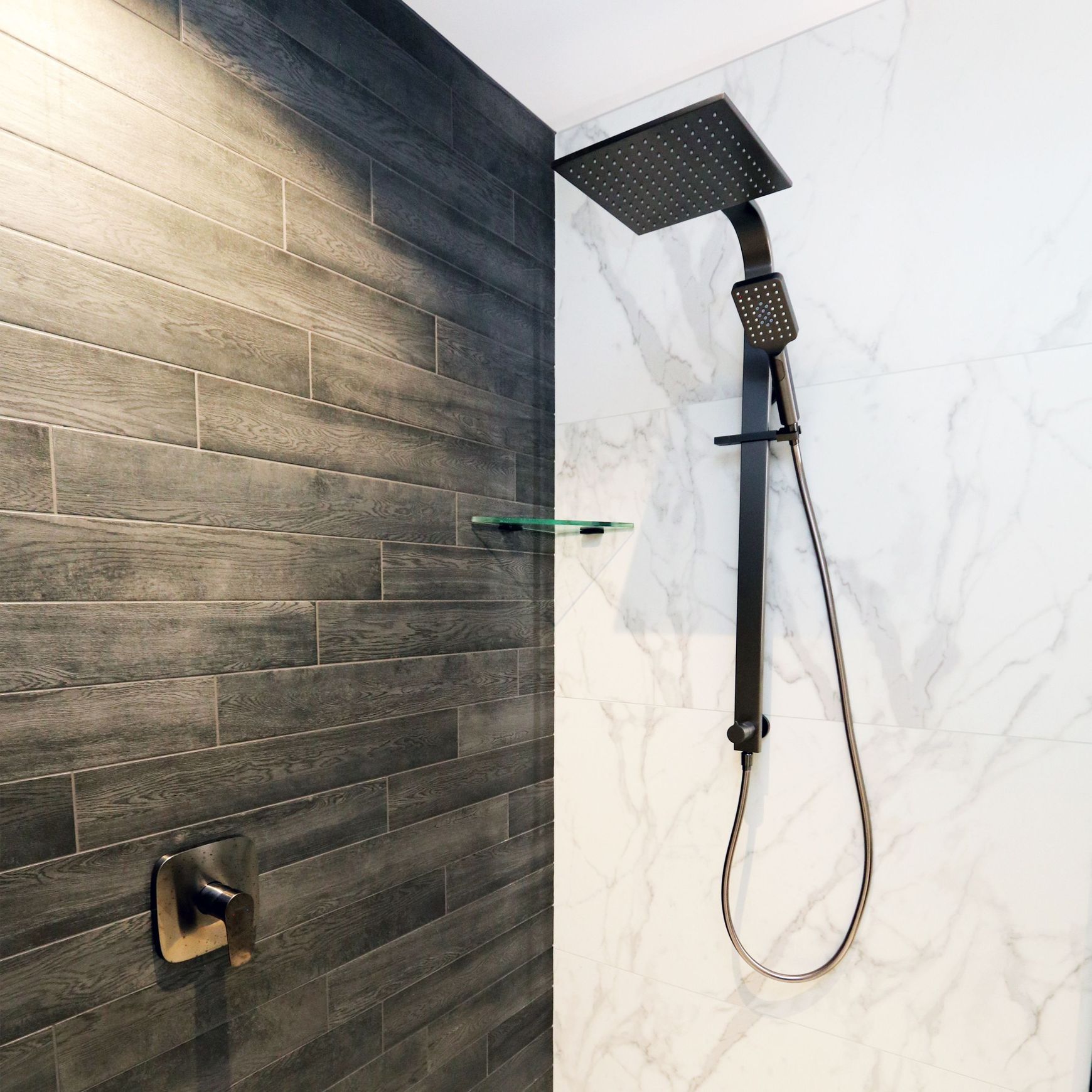 Code Shower Columns