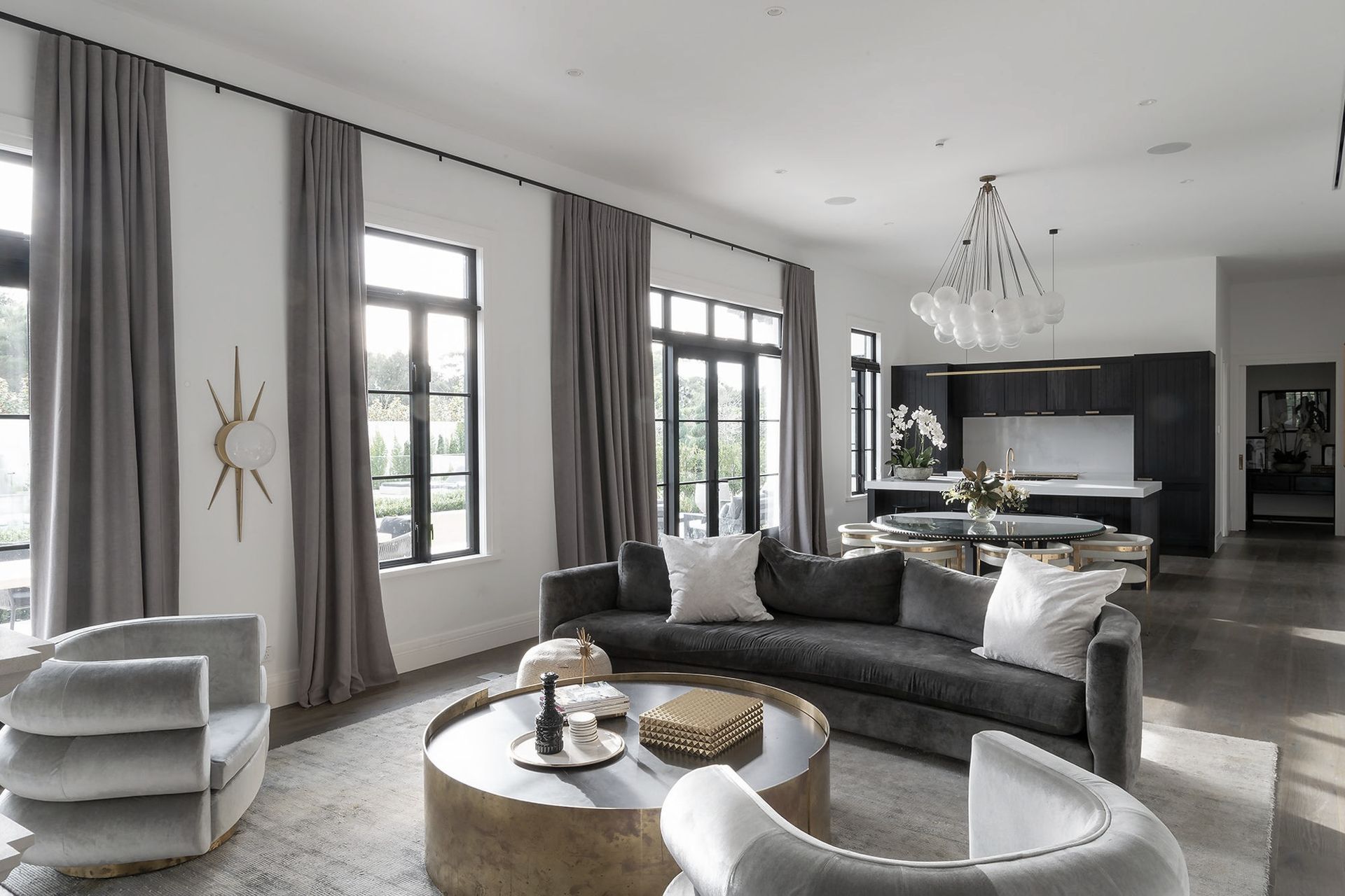 Hero Banner for Eterno Interiors