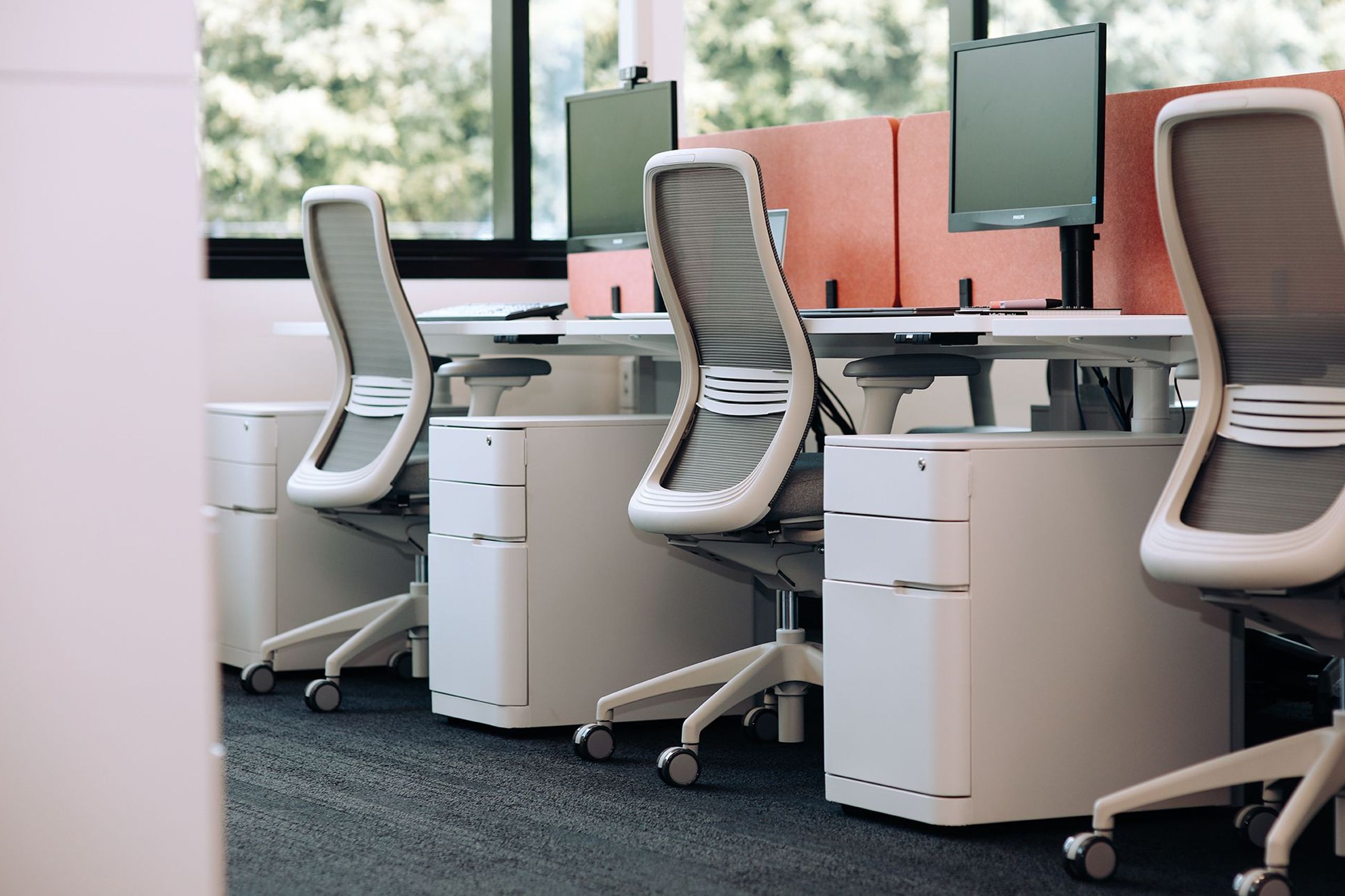 Buro Syntra Back-to-Back Standing Desk