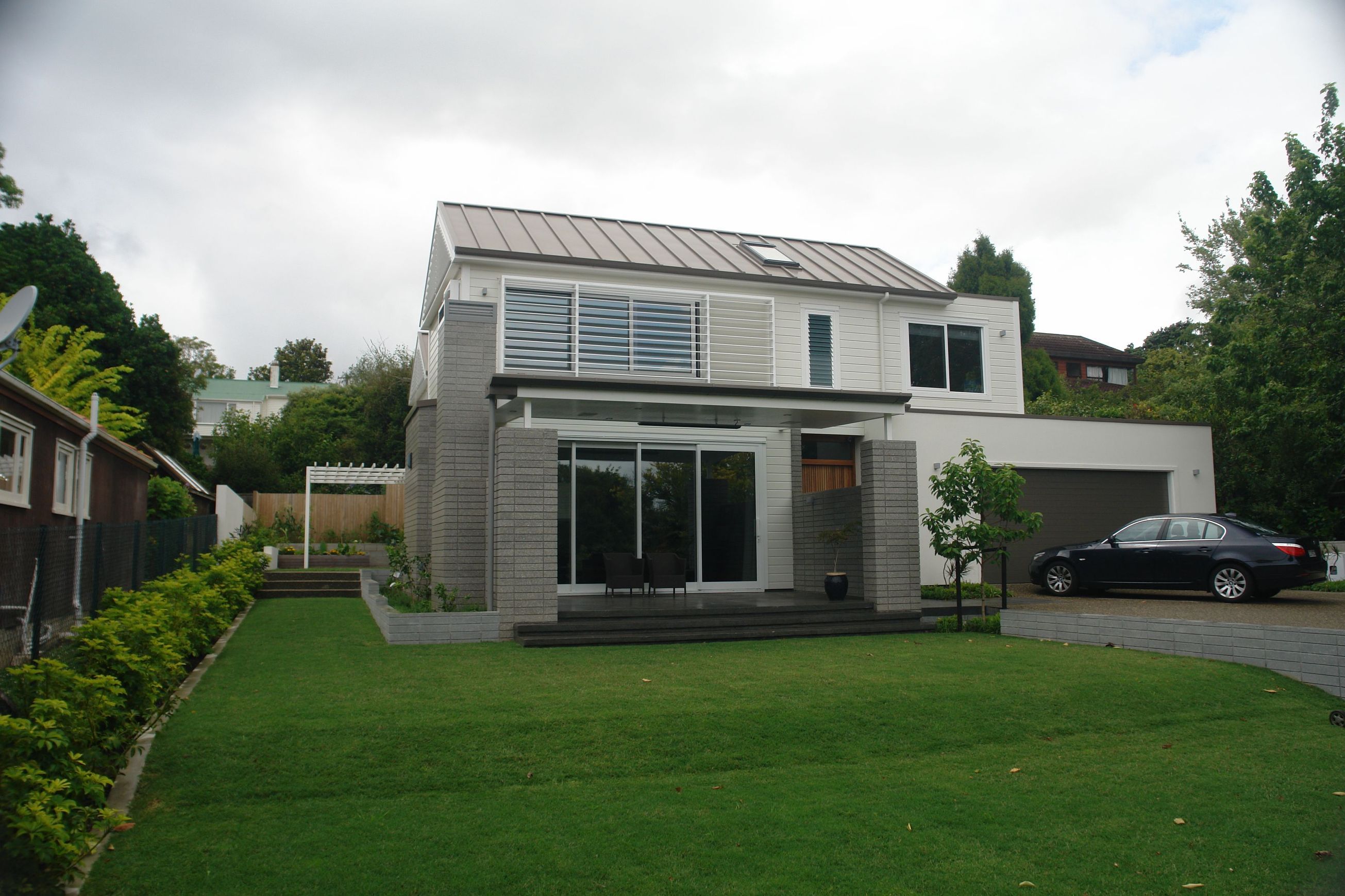 Smart Tray Standing Seam Batten Cap Roofing