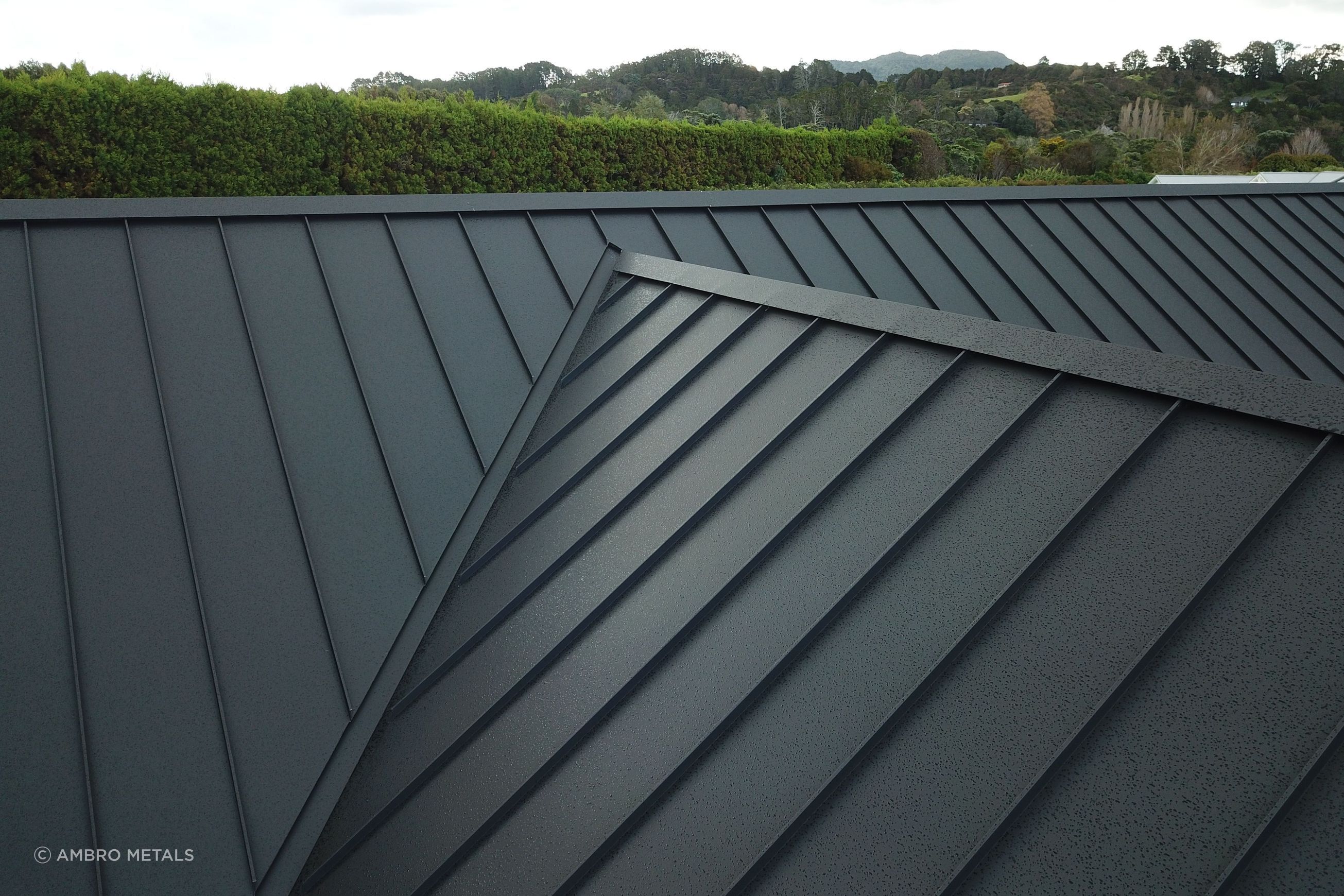 GOTHAM BLACK Premium Pre-coated Aluminium