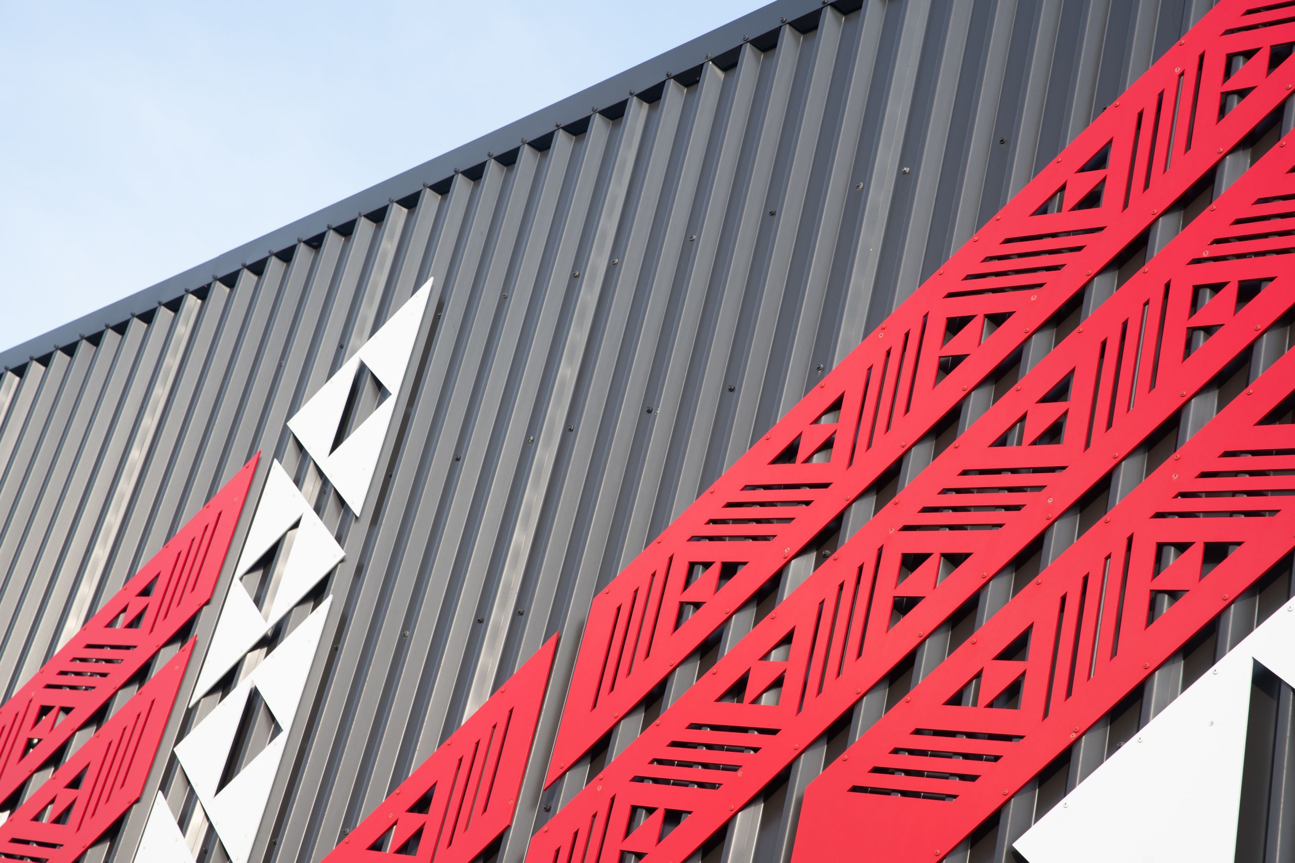 ST7 Roofing | Cladding