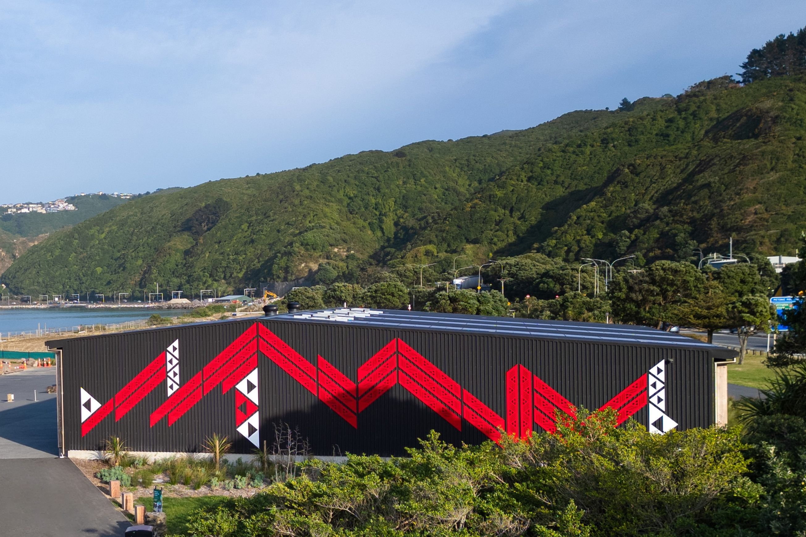 ST7 Roofing | Cladding