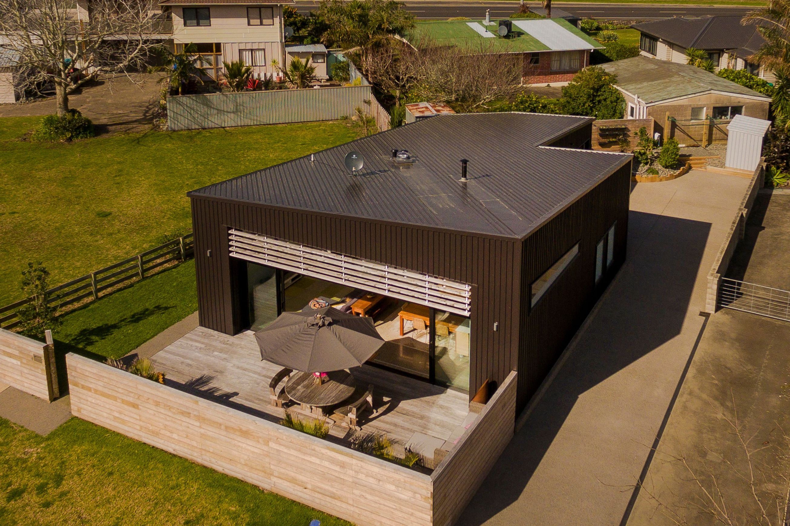Six Rib Roofing | Cladding