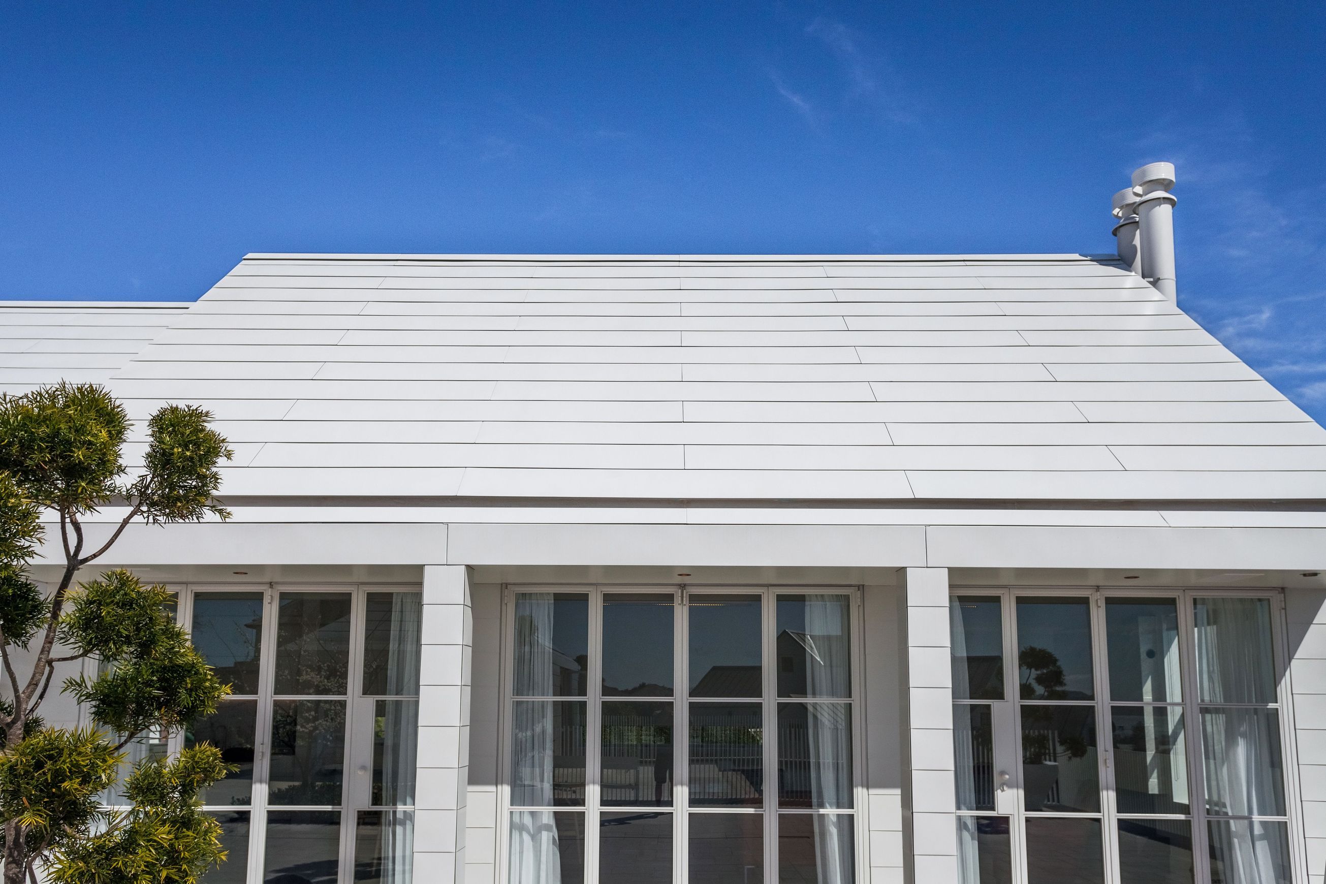 Smart Tray Flat Lock Roofing