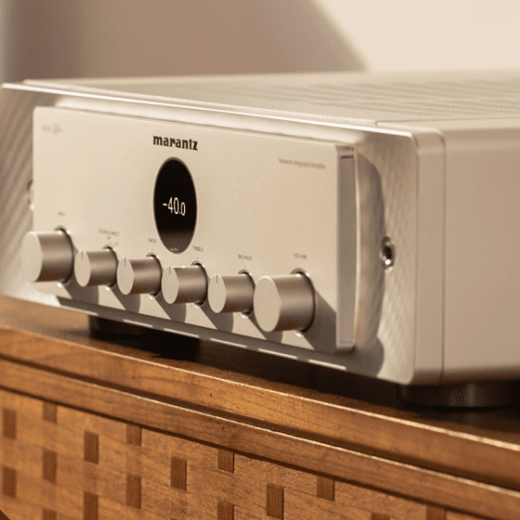 Marantz Model 40n Integrated Stereo Amplifier