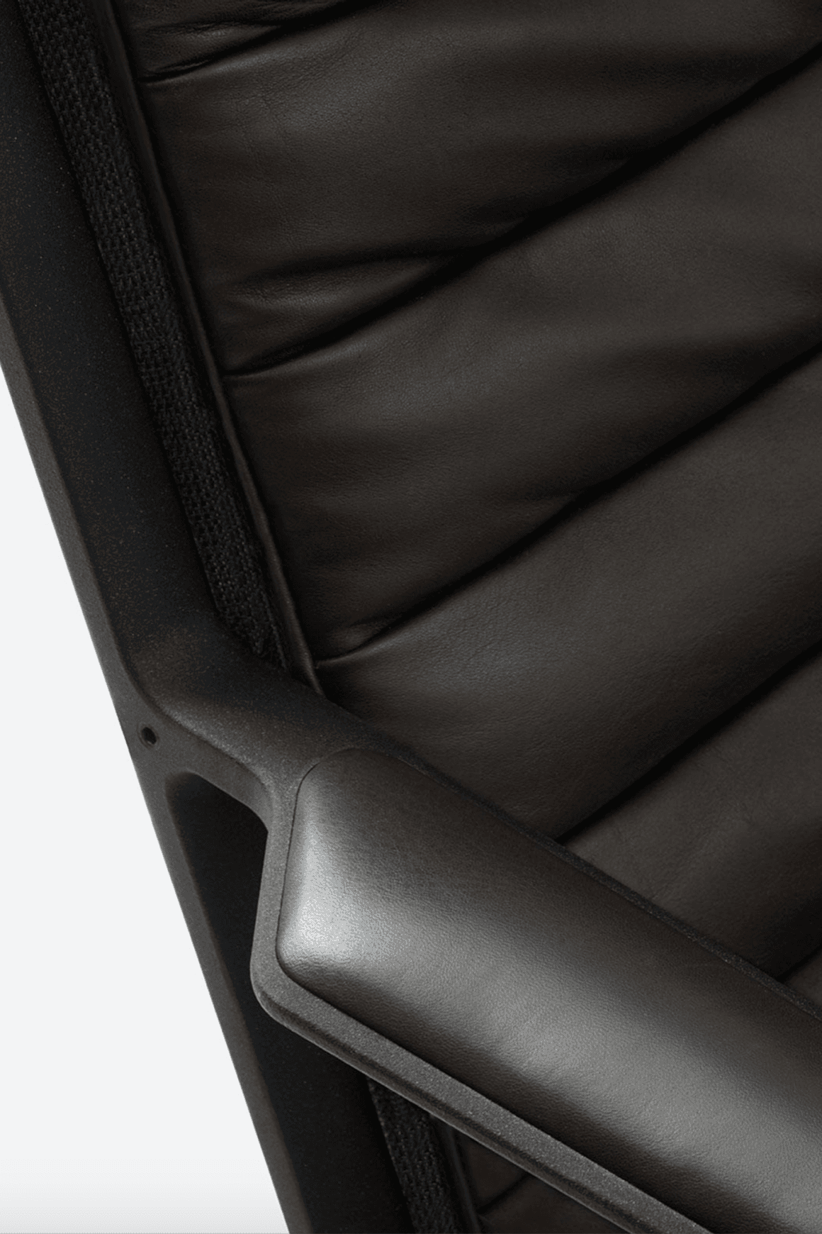 Vipp 456 Shelter Lounge Chair by Vipp