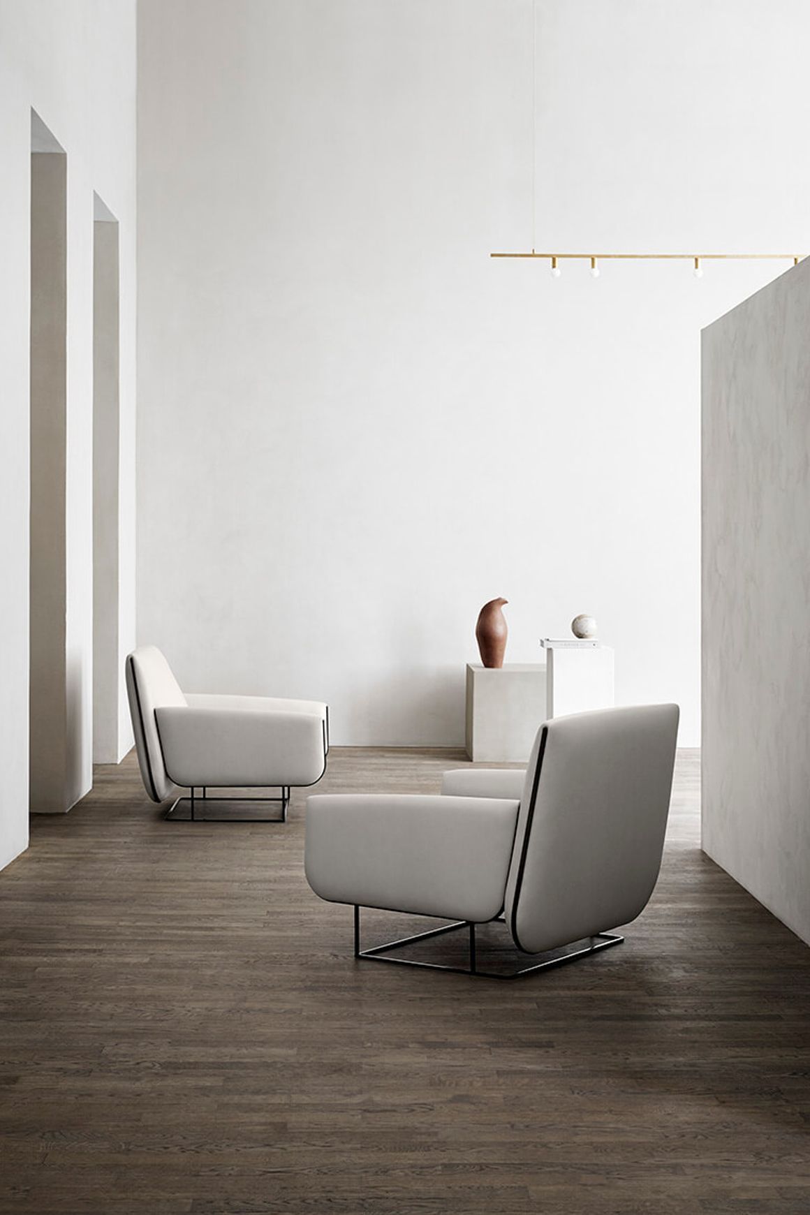 EJ115 Ovo Chair by Erik Jørgensen