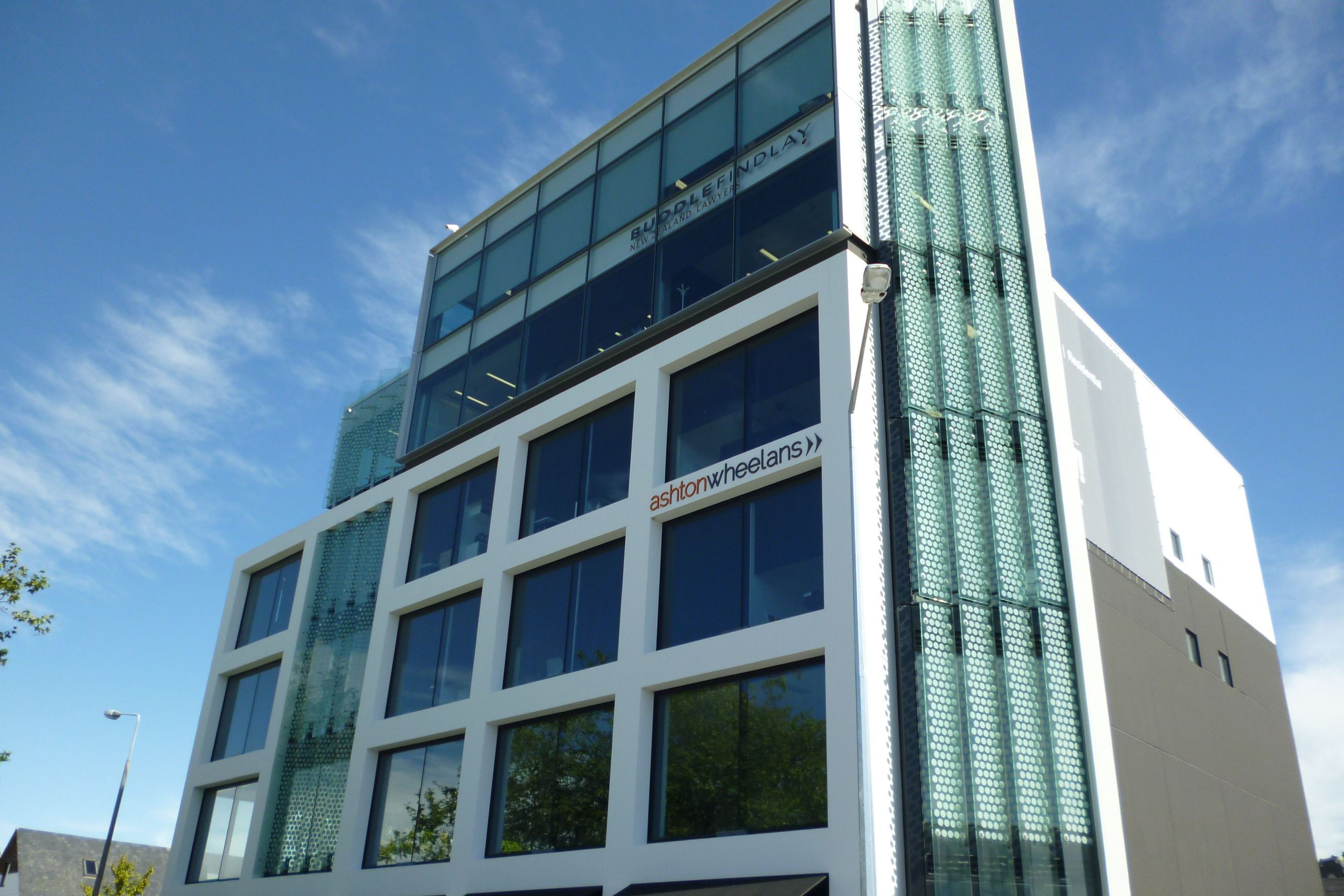 Glass Fins & Louvres