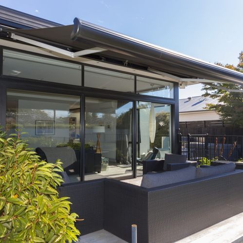 Cabriolet Boulevard Awning