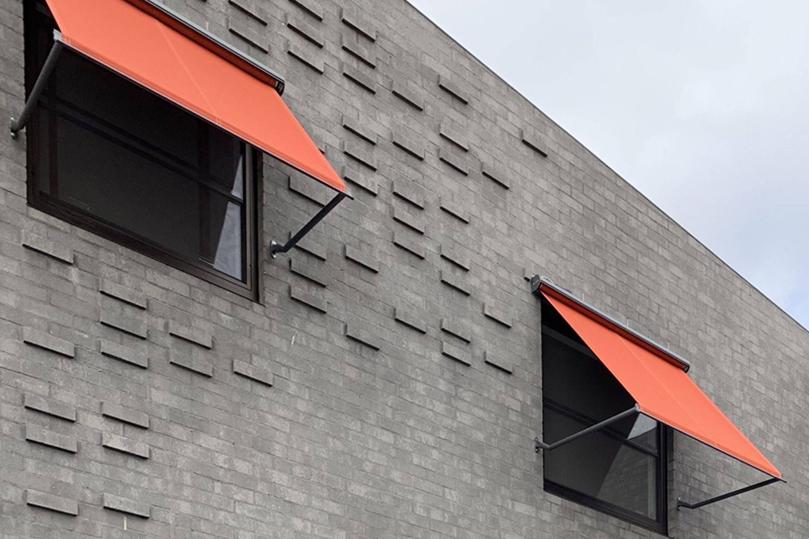 Drop Arm Awnings | Warema