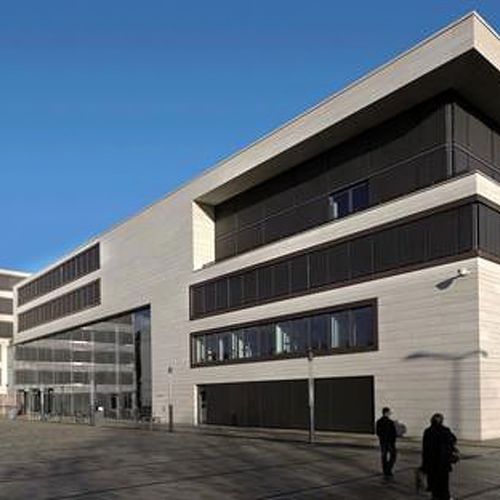 Vertical Awnings | Warema