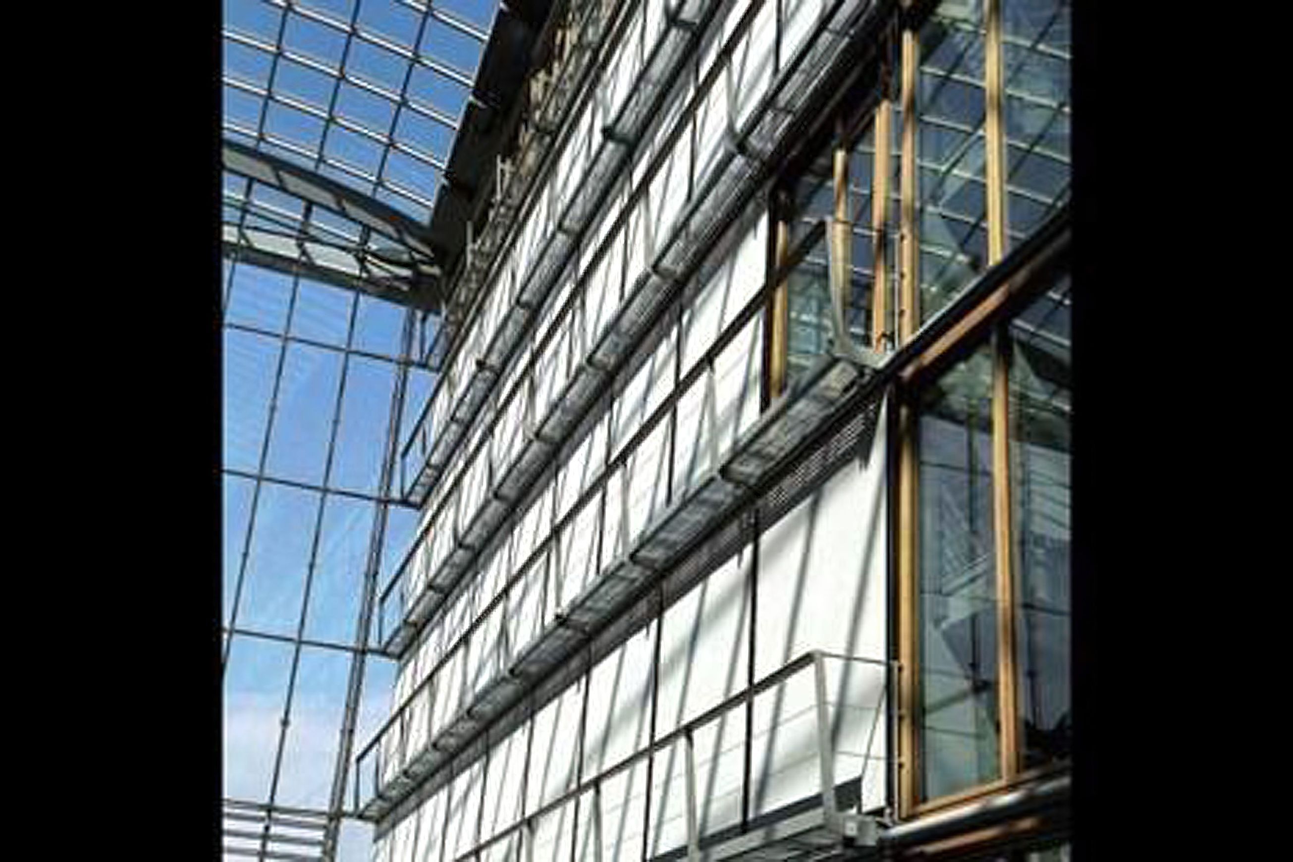 Vertical Awnings | Warema