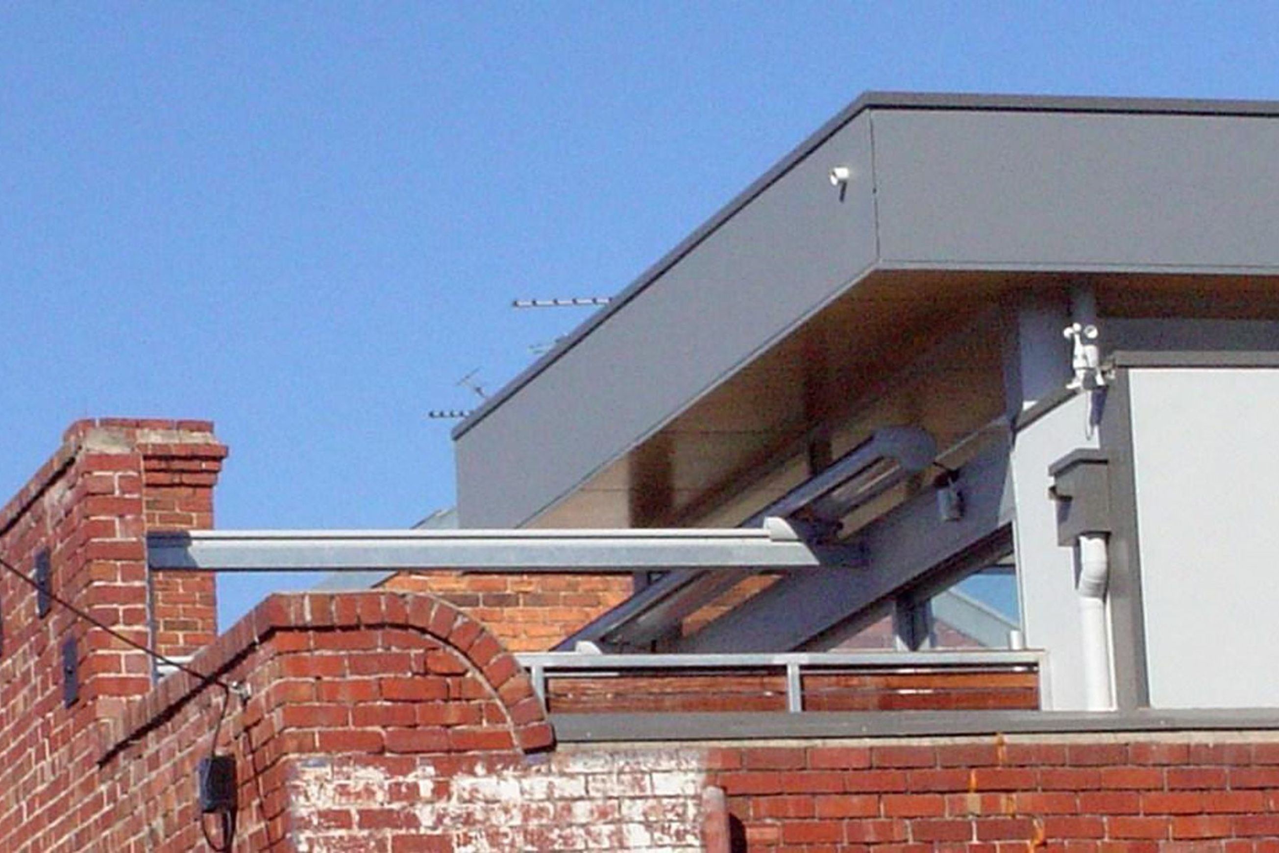W7 Conservatory Awning (Cantilever Edge) | Warema