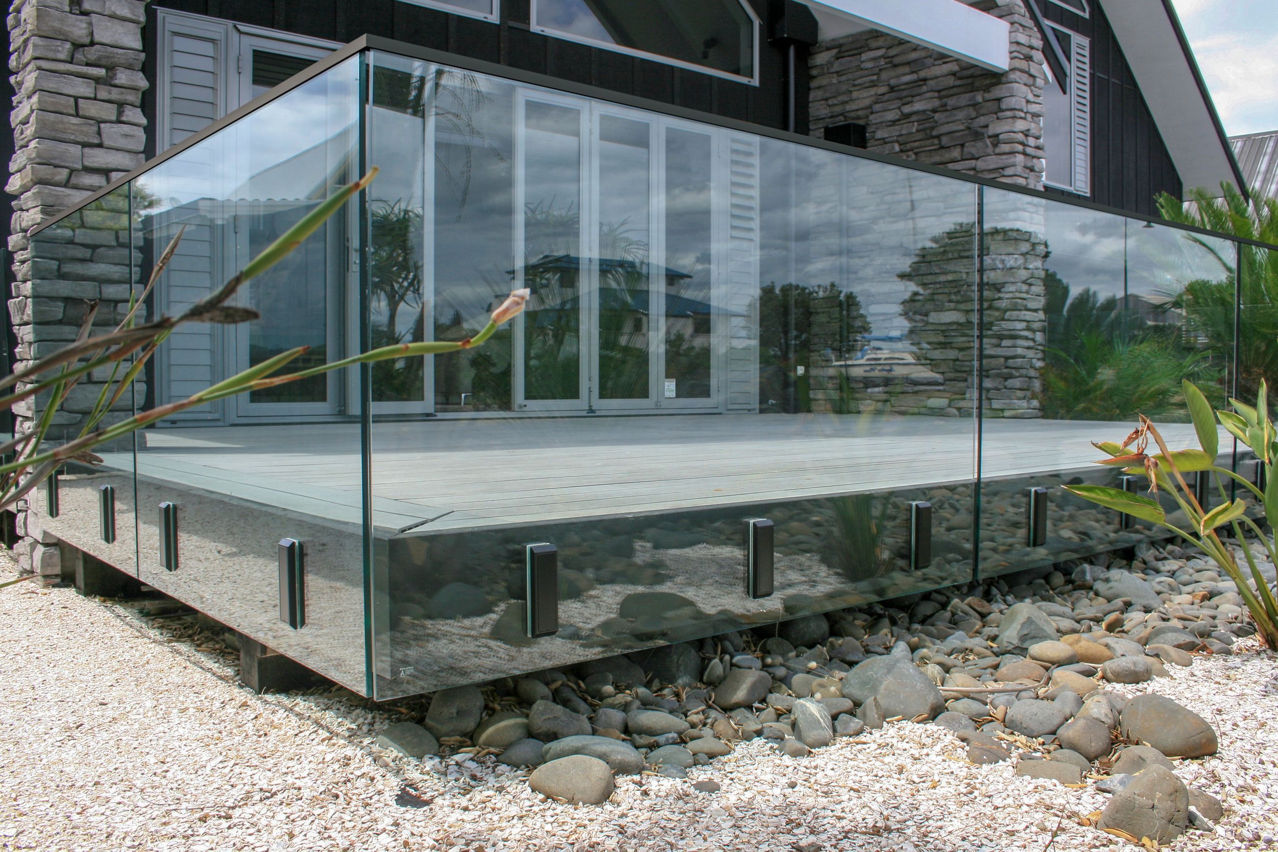 Edgetec® JH Clamp™ Glass Balustrade