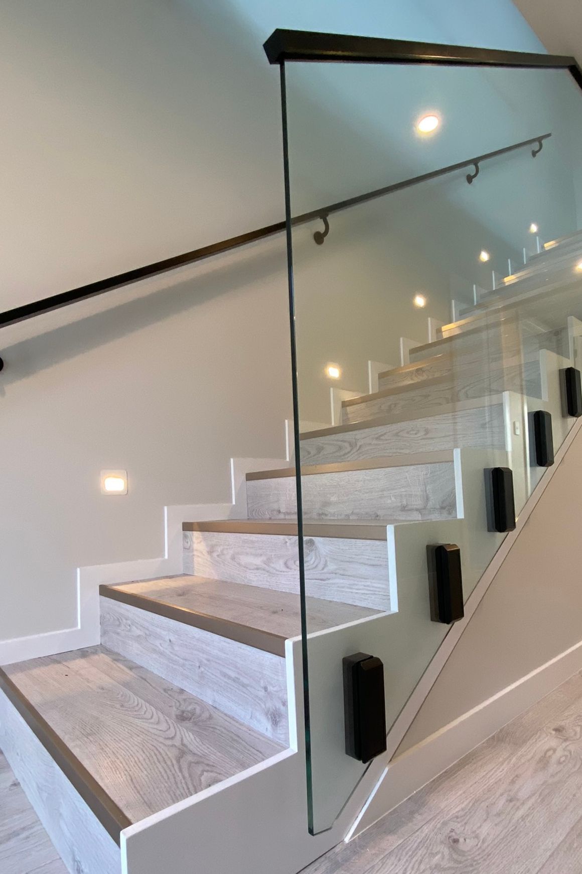 Edgetec® JH Clamp™ Glass Balustrade