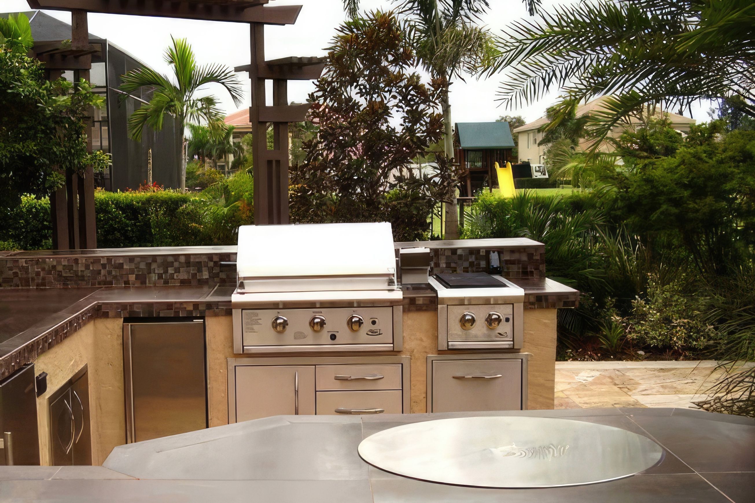 Round Built-In Teppanyaki Grill
