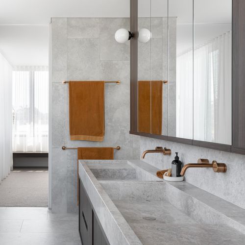 Milani Assembly Taps & Spout Set