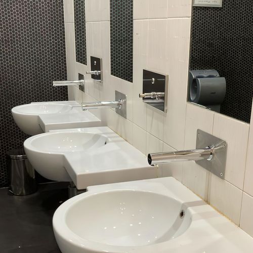 AutoAqua – S38 Wall Sensor Tap