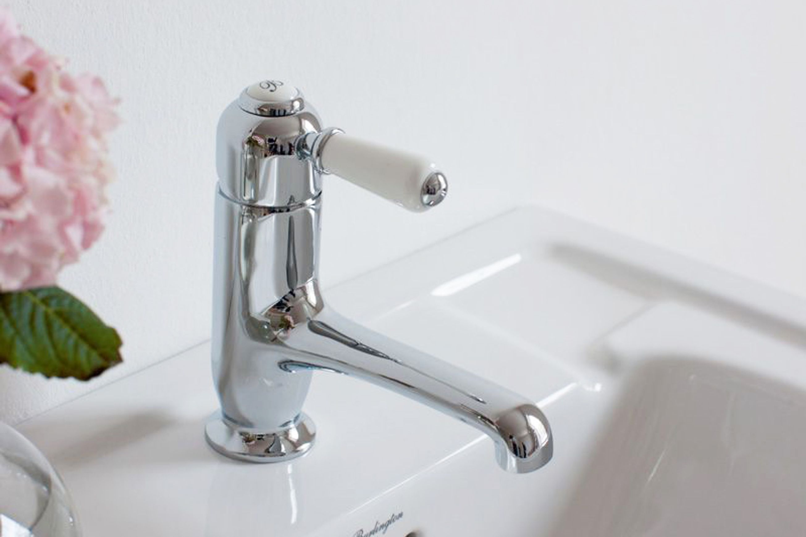 Chelsea Straight Basin Mixer