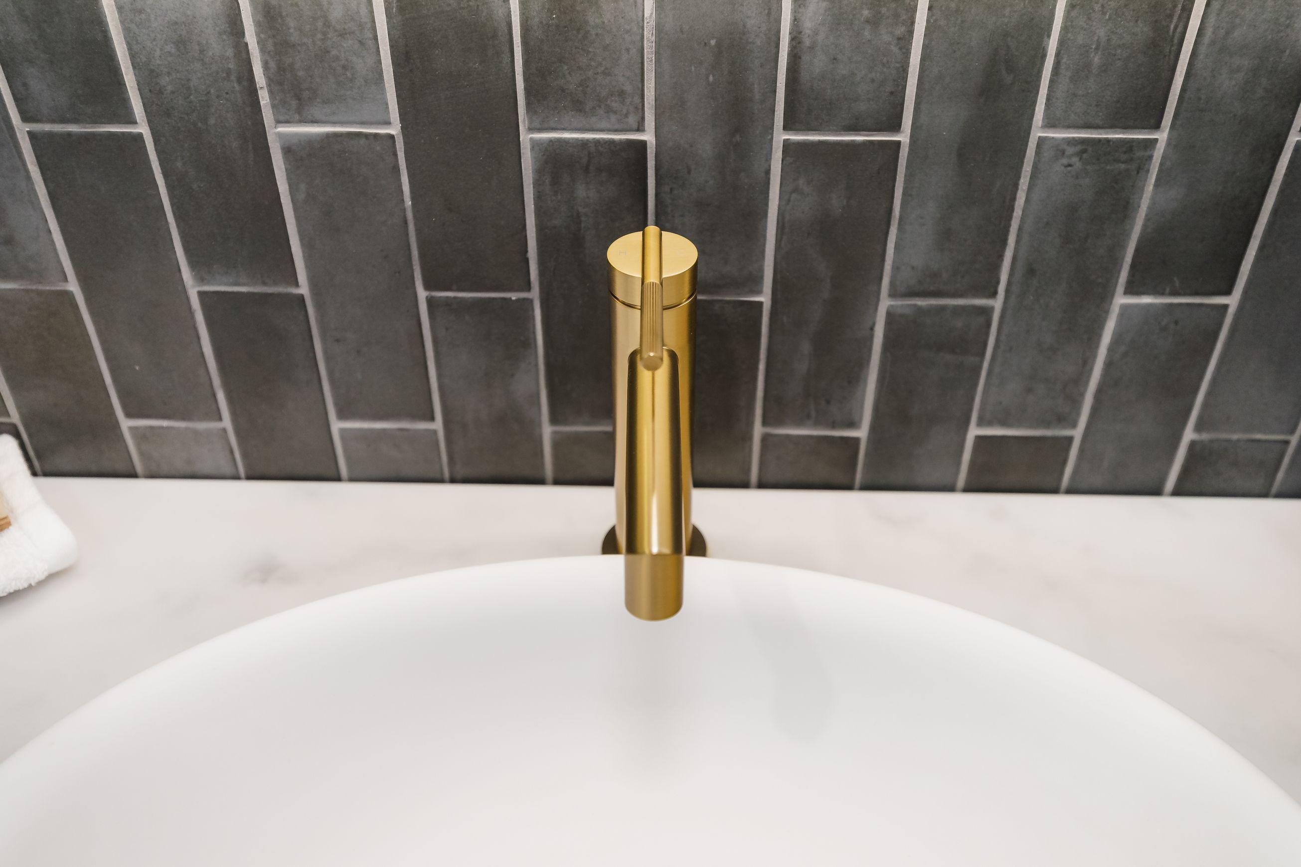 Caddence Basin Mixer Brushed Brass