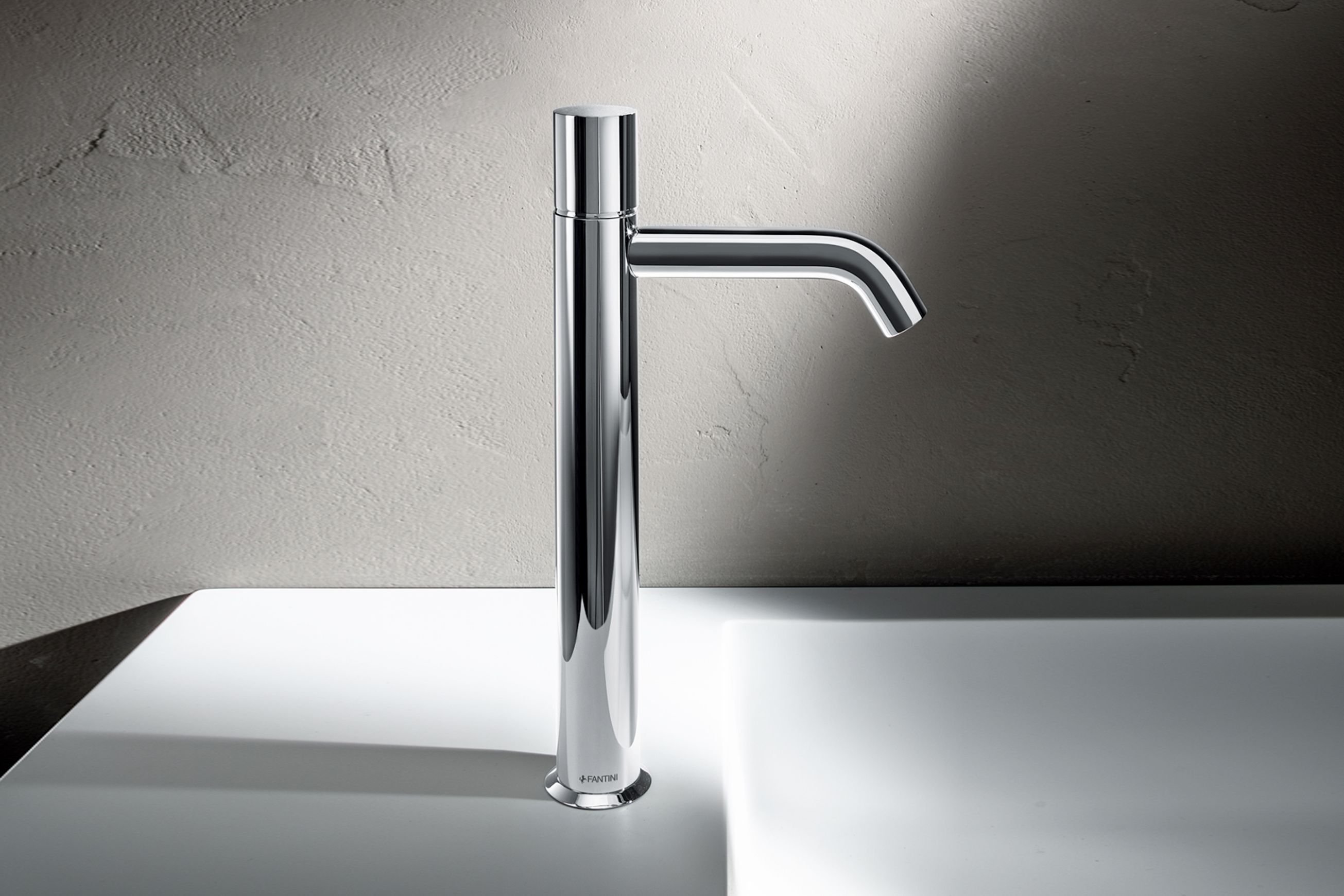 Nostromo Vessel Basin Mixer With Knob Handle