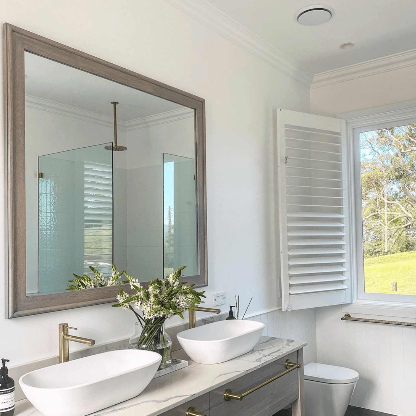 Oval Stone Basin Matte White Justina STB12