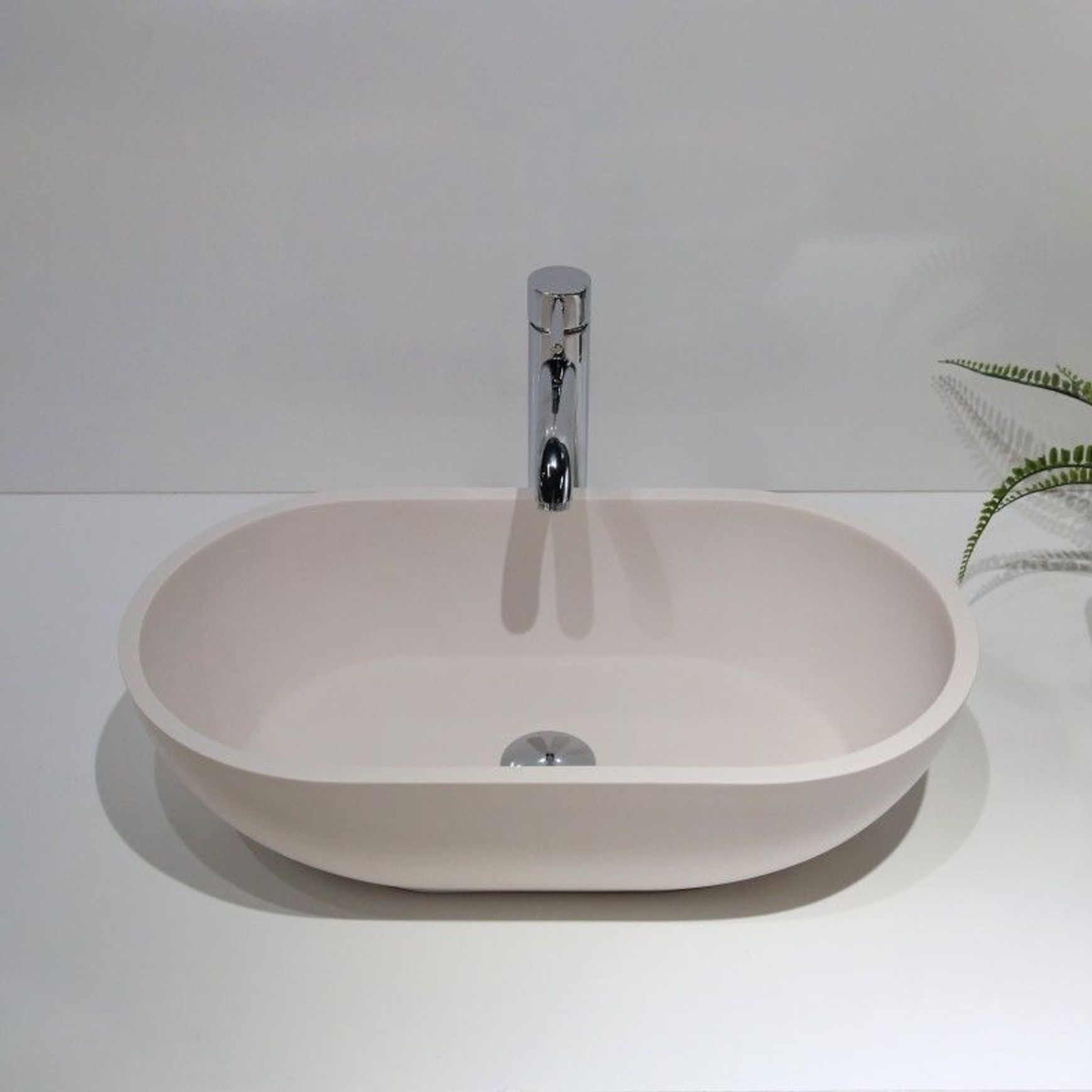 Hugi Soft Pink B1312 560mm Stone Basin
