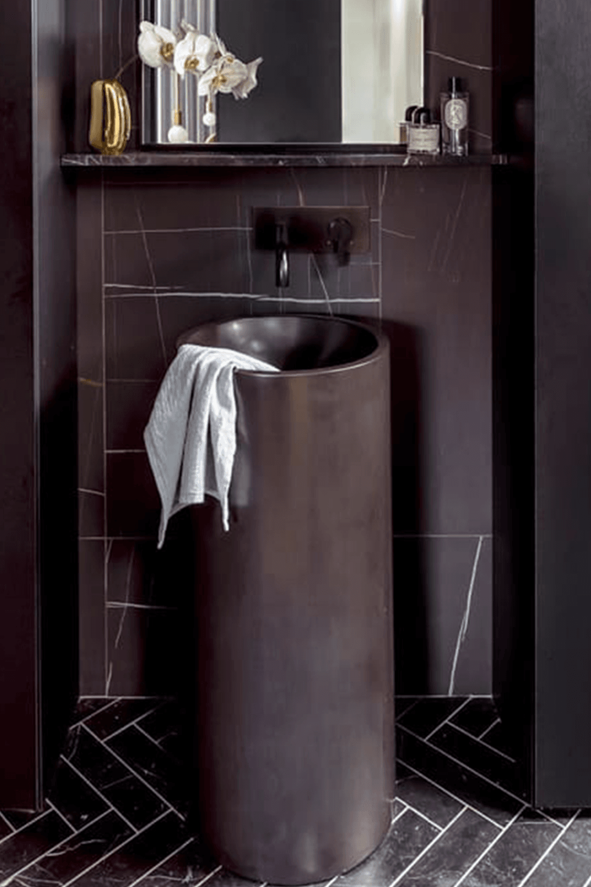 Apaiser Lunar Freestanding Basin