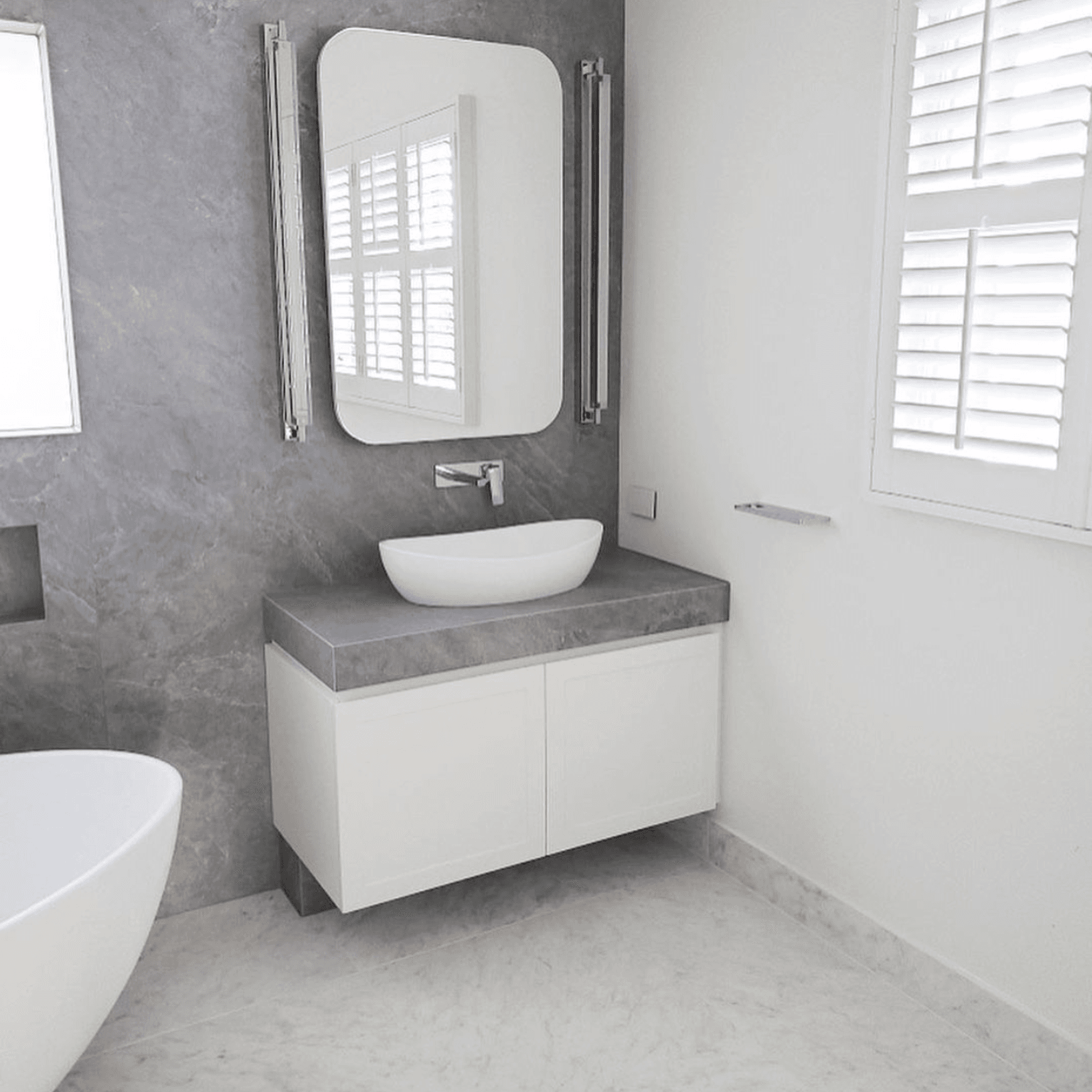 Vivienne STB24 Curved Top Basin