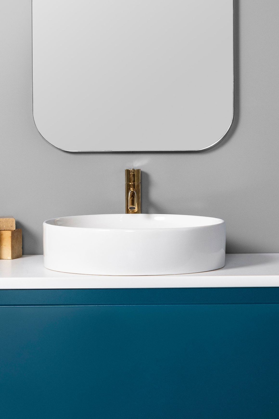 Sleek Round Semi-Recessed Basin
