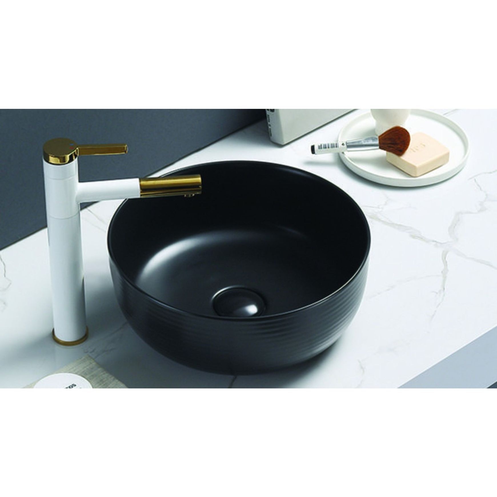 Unika Capri Black Matt Basin