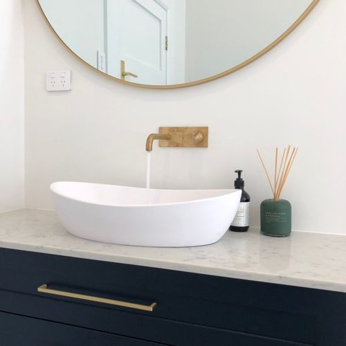 Vivienne STB24 Curved Top Basin