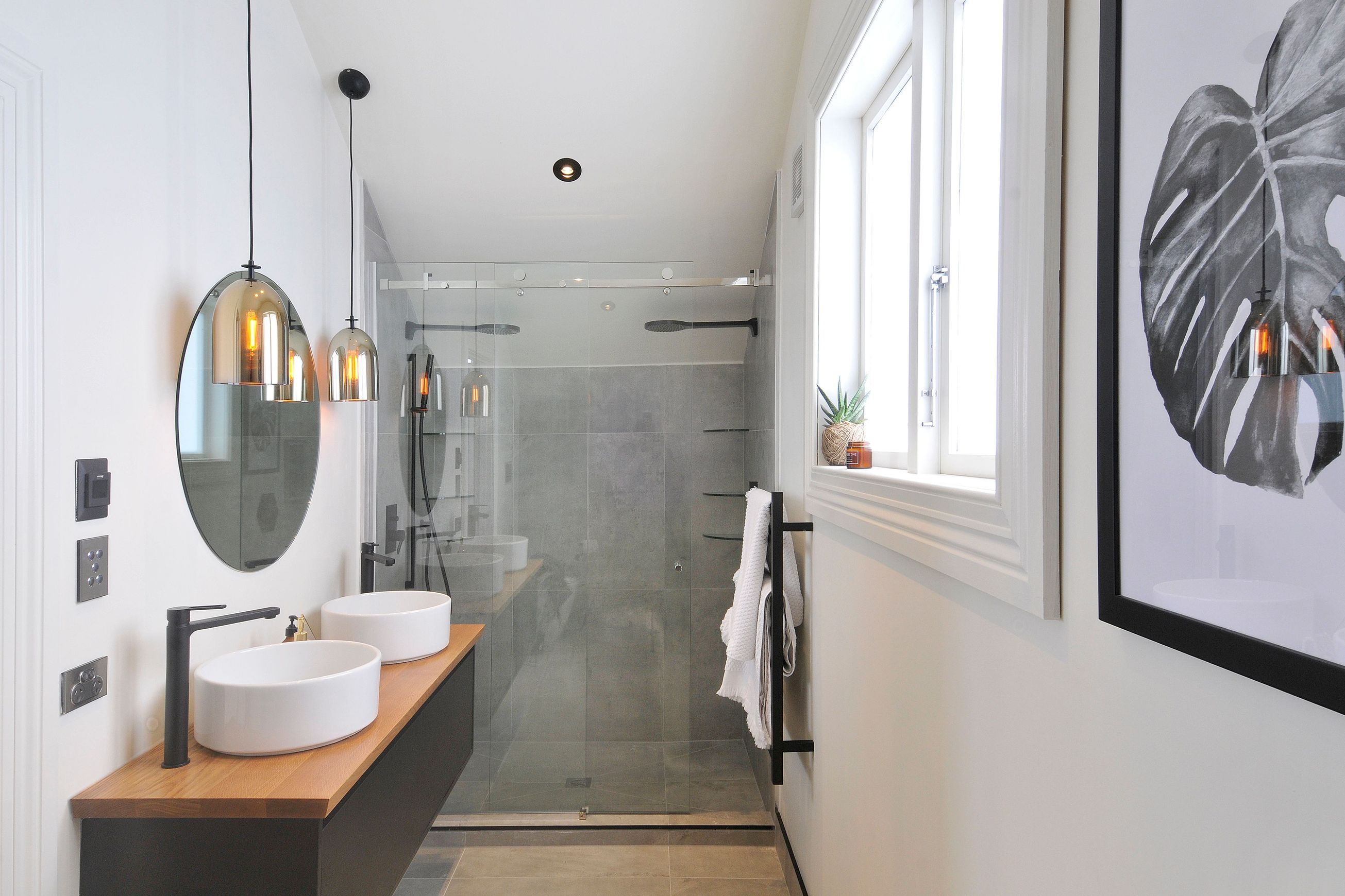Frameless Glass Showers