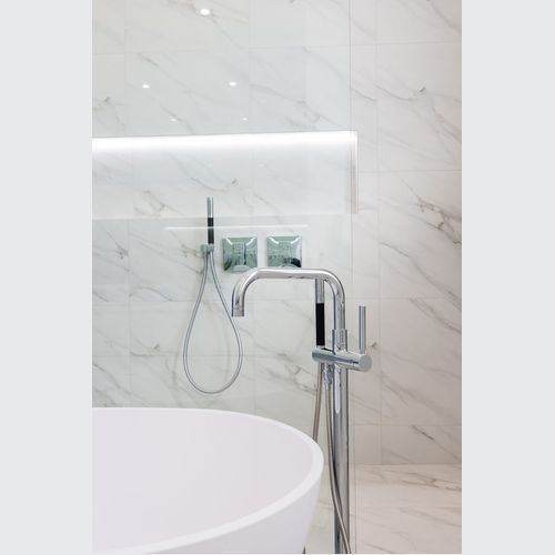 Purist Floor Mount Bath Filler