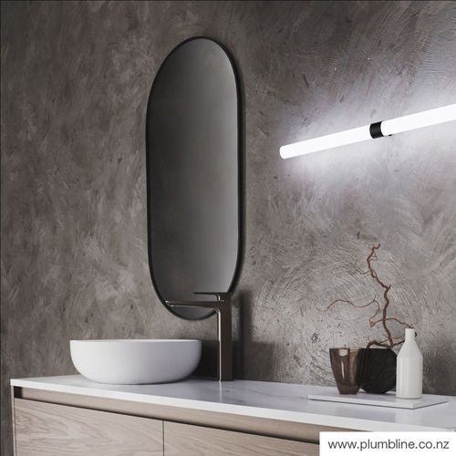 Frame 450 Pill Mirror Black