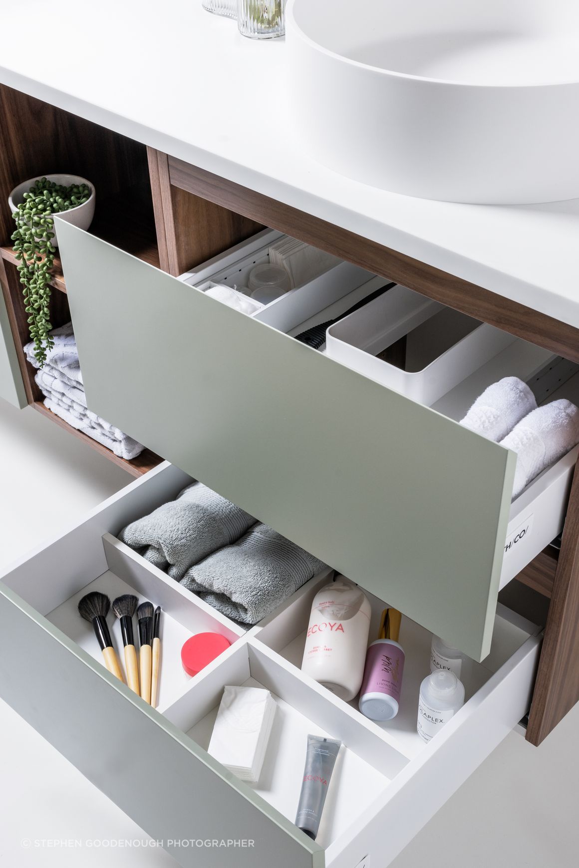 Tablo Plus Bathroom Vanity