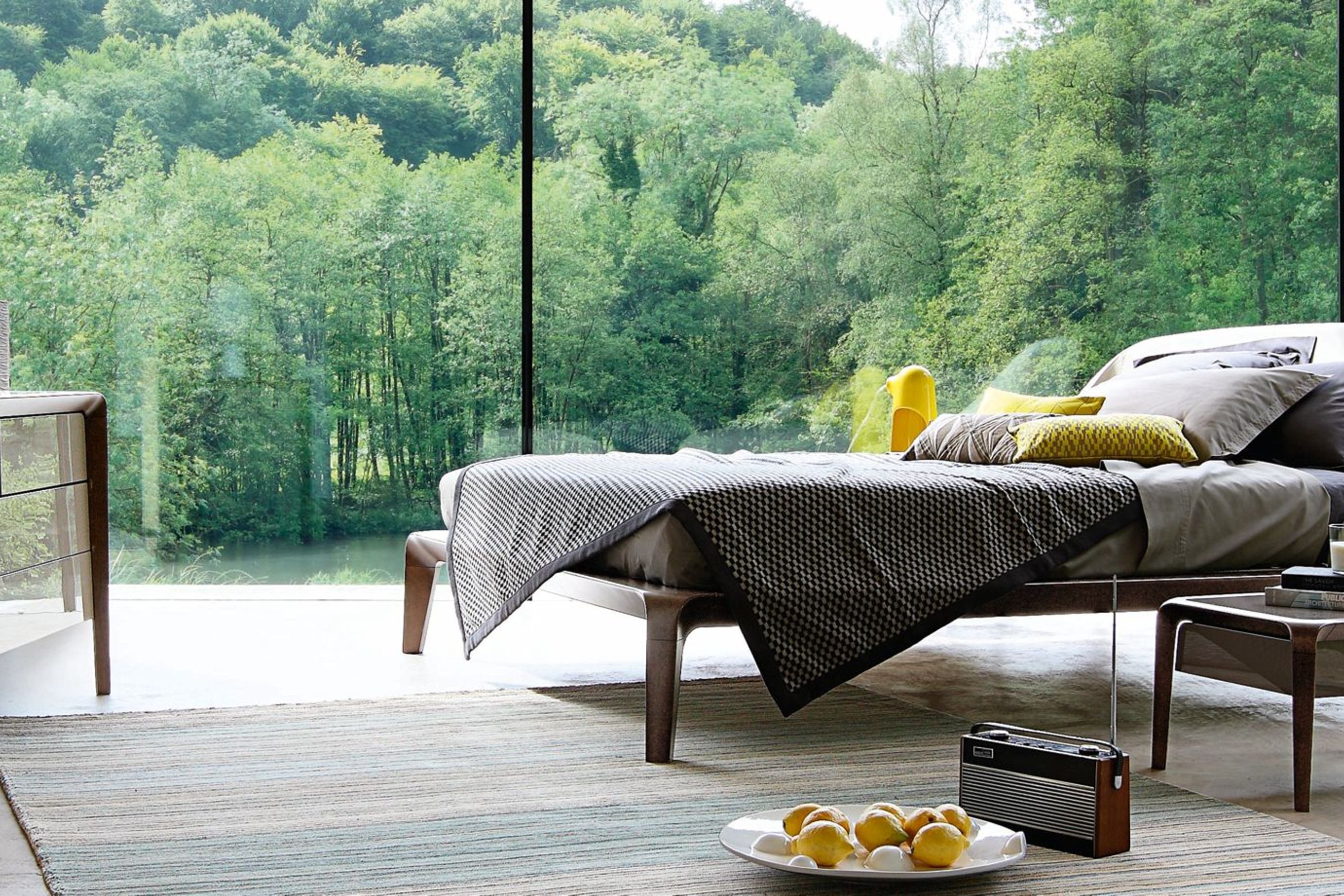 Brio Bed